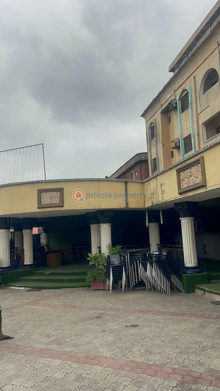 40bedroom hotel for sale - 19 Hotel For Sale A Gigantic Hotel With 40rooms For Sale At Adetola Aguda Aguda  Surulere Lagos - 19