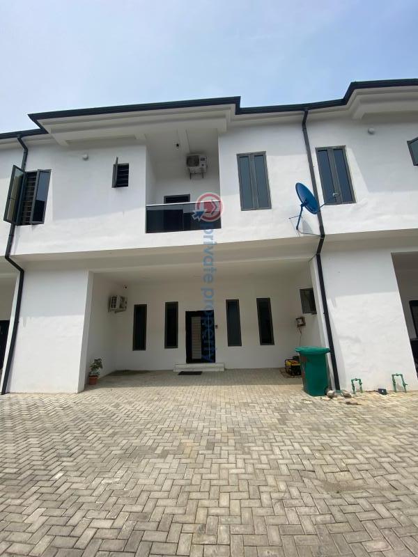 4 bedroom Terraced Duplex For Sale Vgc Lekki Phase 2 Lagos - 0