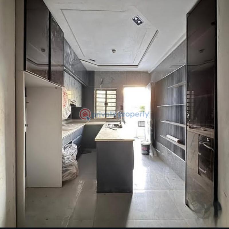 4 bedroom Semi detached Duplex For Sale Adeniran Ogunsanya Surulere Lagos - 6
