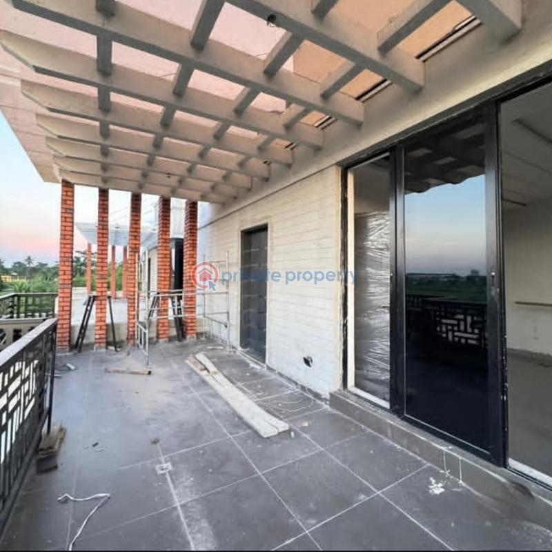 4 bedroom Semi detached Duplex For Sale Adeniran Ogunsanya Surulere Lagos - 4