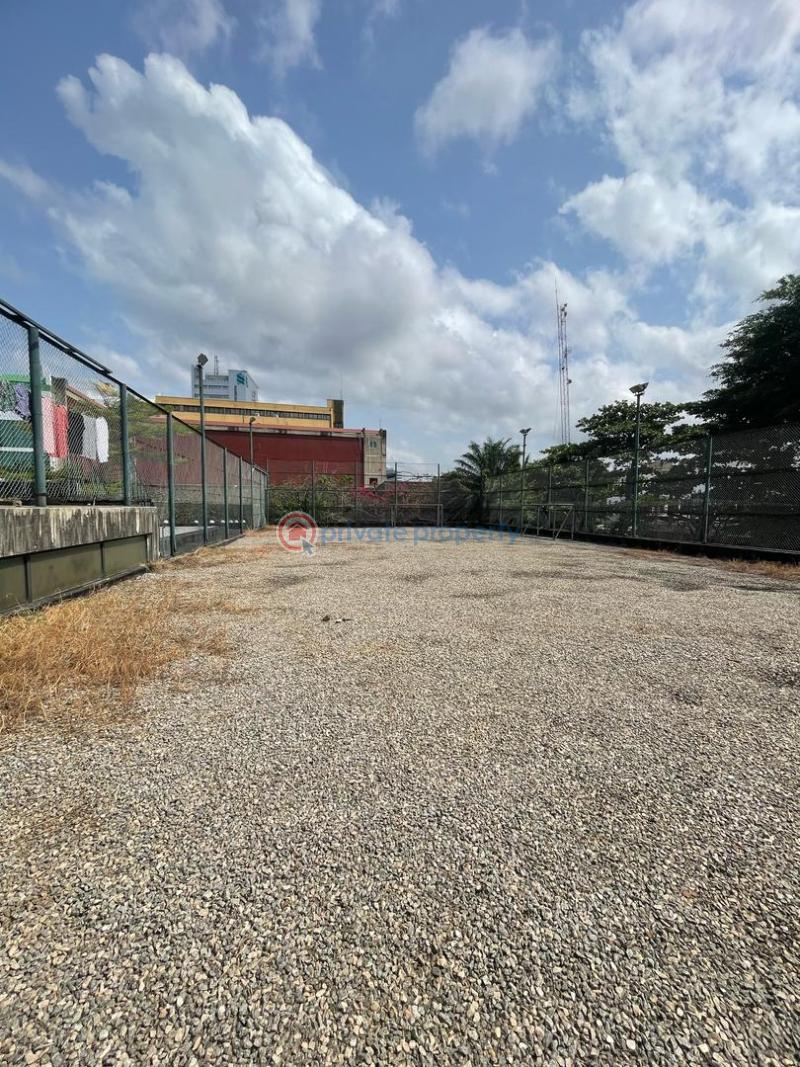 Mixed use Land For Sale Ahmadu Bello Way Victoria Island Lagos - 11