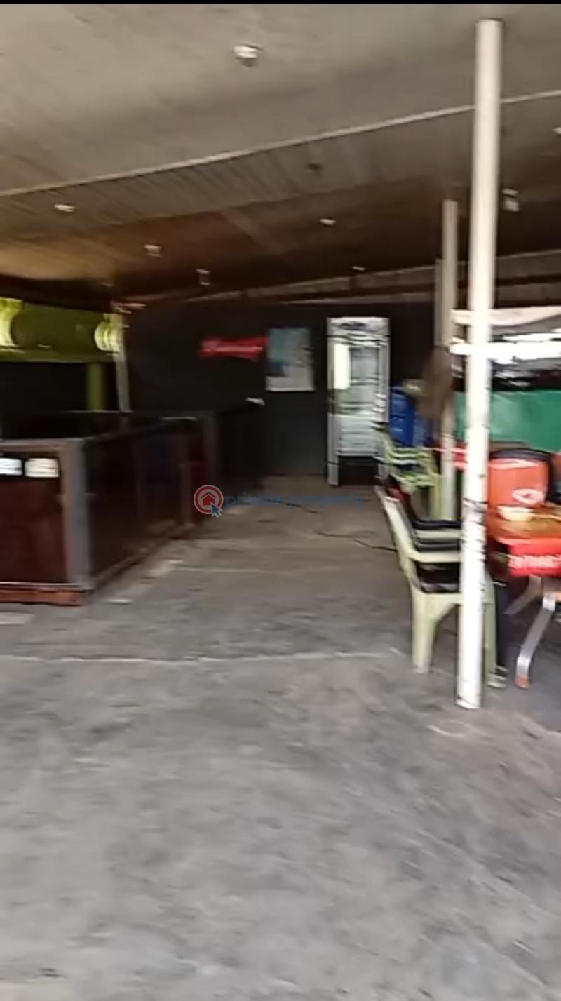 Bungalow For Sale Along A Tarred Road Off Akhionbare, Main Gra Benin City. Benin Edo - 3