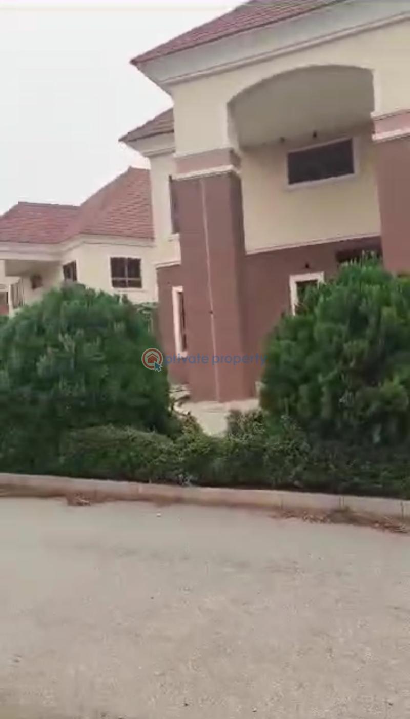46 unit detached duplex+ 26 unit guest apartment - 2 4 bedroom Block Of Flats For Sale Maitama Main District Maitama Abuja Phase 1  - 2
