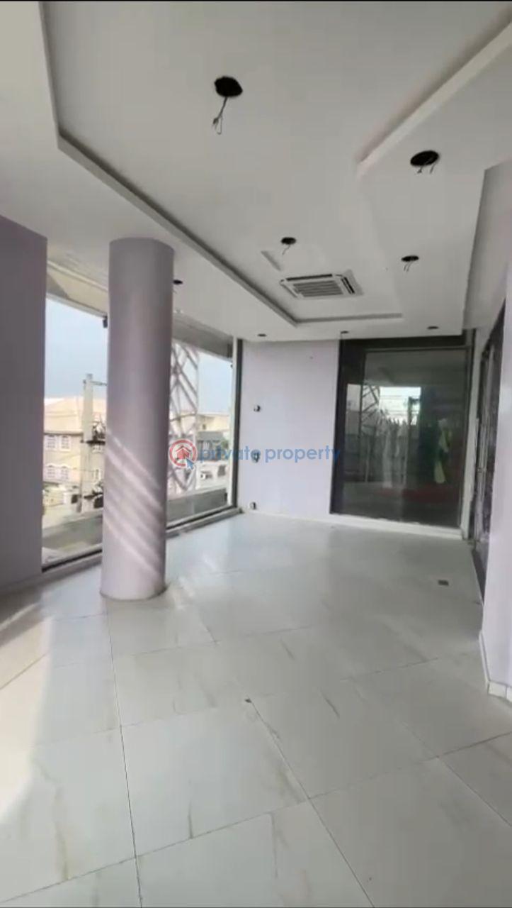 Shop For Rent Lekki Phase 1 Lagos - 5