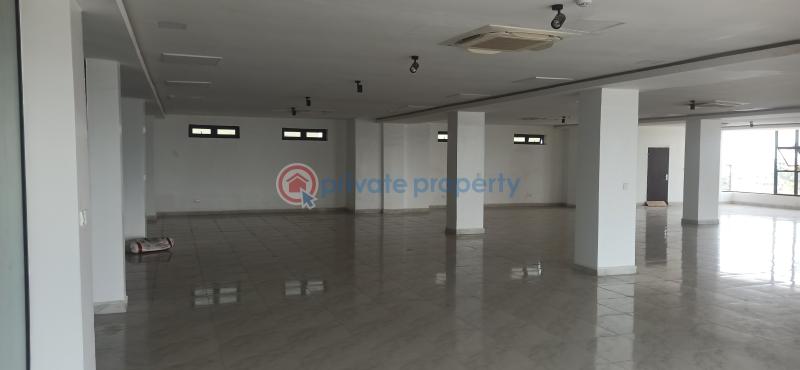 Mall/Complex/Plaza For Rent Wuse II Abuja Phase 1  - 9