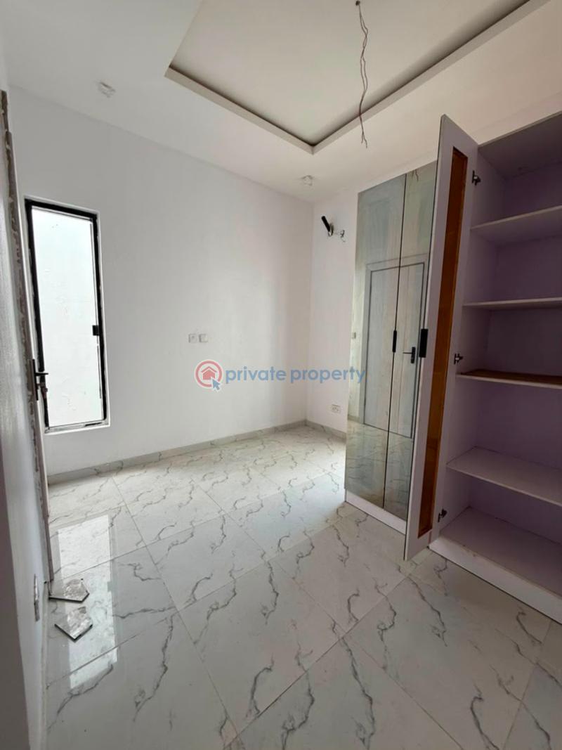 4 bedroom Detached Duplex For Sale Chevron Drive Lekki Lagos - 11