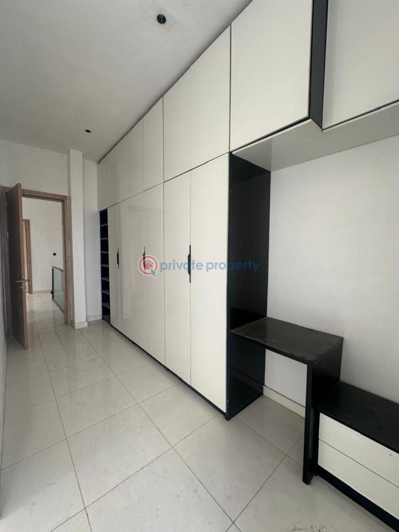 4 bedroom Semi detached Duplex For Sale Ikota Lekki Phase 2 Lagos - 12