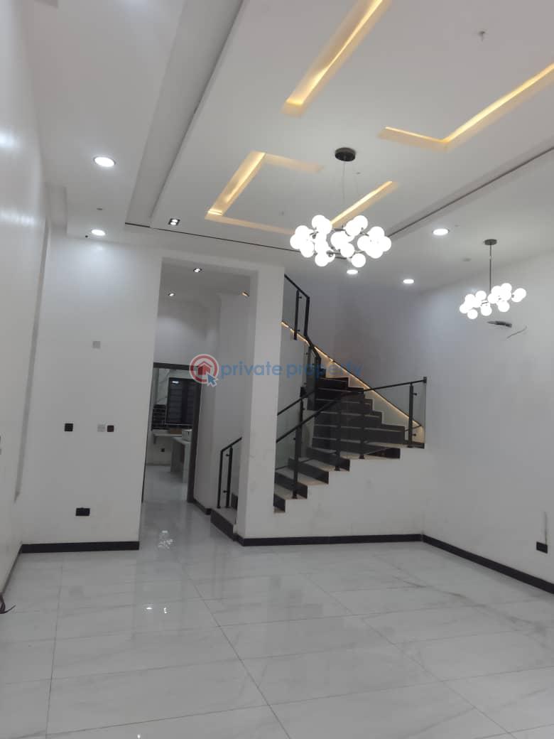 4 bedroom Penthouse For Rent Ikate Elegushi Lekki Lagos - 1