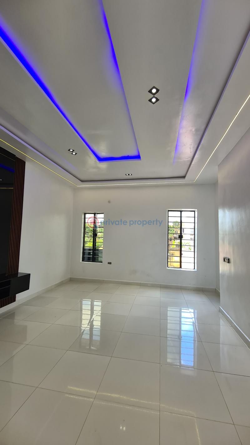 4 bedroom Detached Duplex For Sale Old Gra Enugu Suburb Enugu Area  - 1