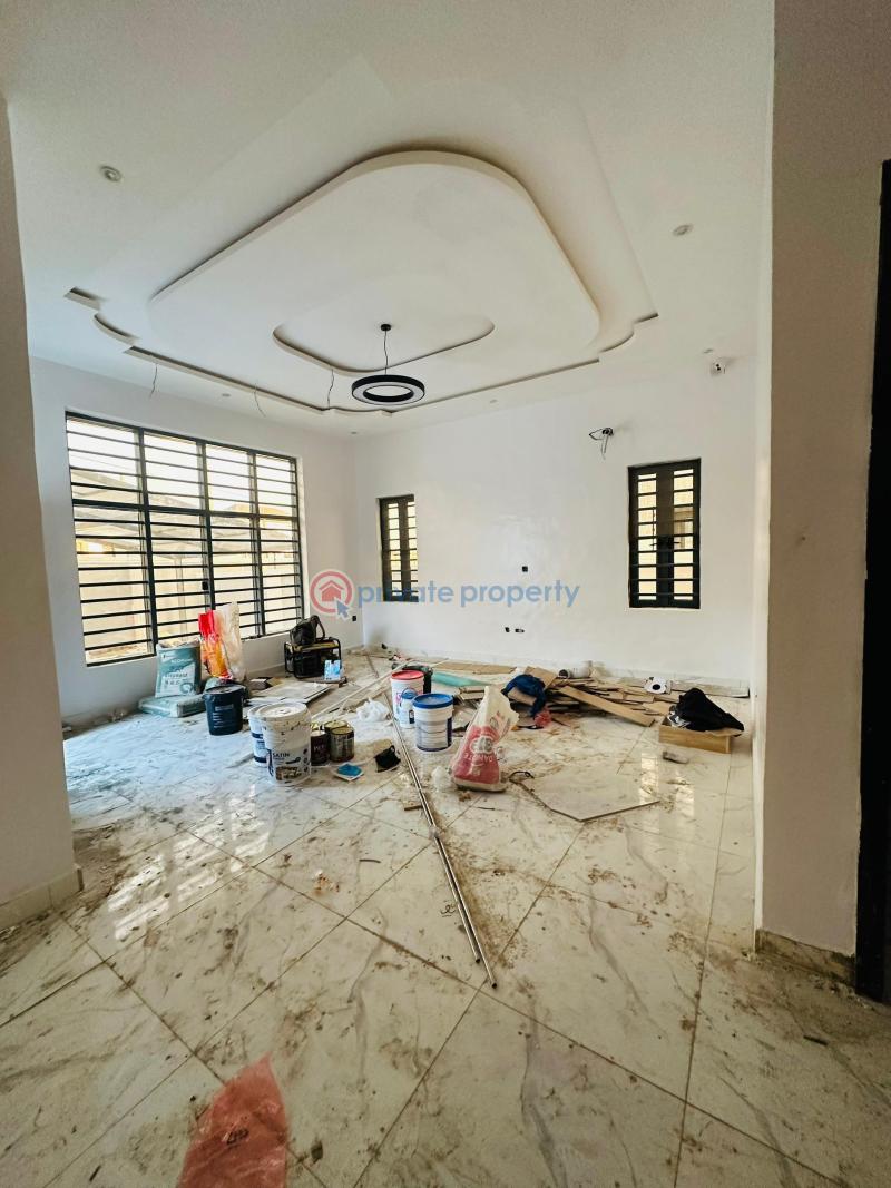 4 bedroom Detached Duplex For Sale Estate Magodo GRA Phase 1 Ojodu Lagos - 1