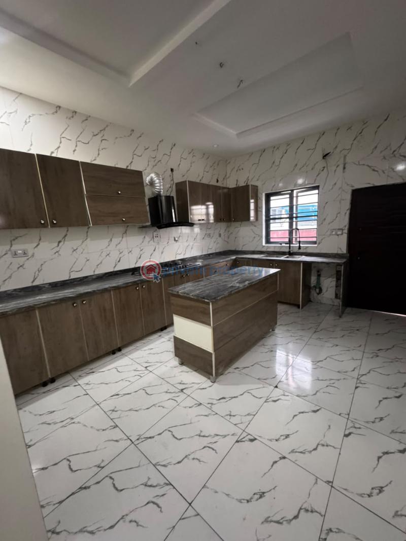 4 bedroom Detached Duplex For Sale Chevron Drive Lekki Lagos - 3