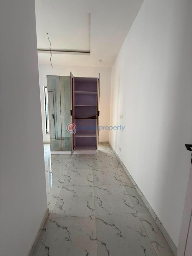 4 bedroom Detached Duplex For Sale Chevron Drive Lekki Lagos - 2