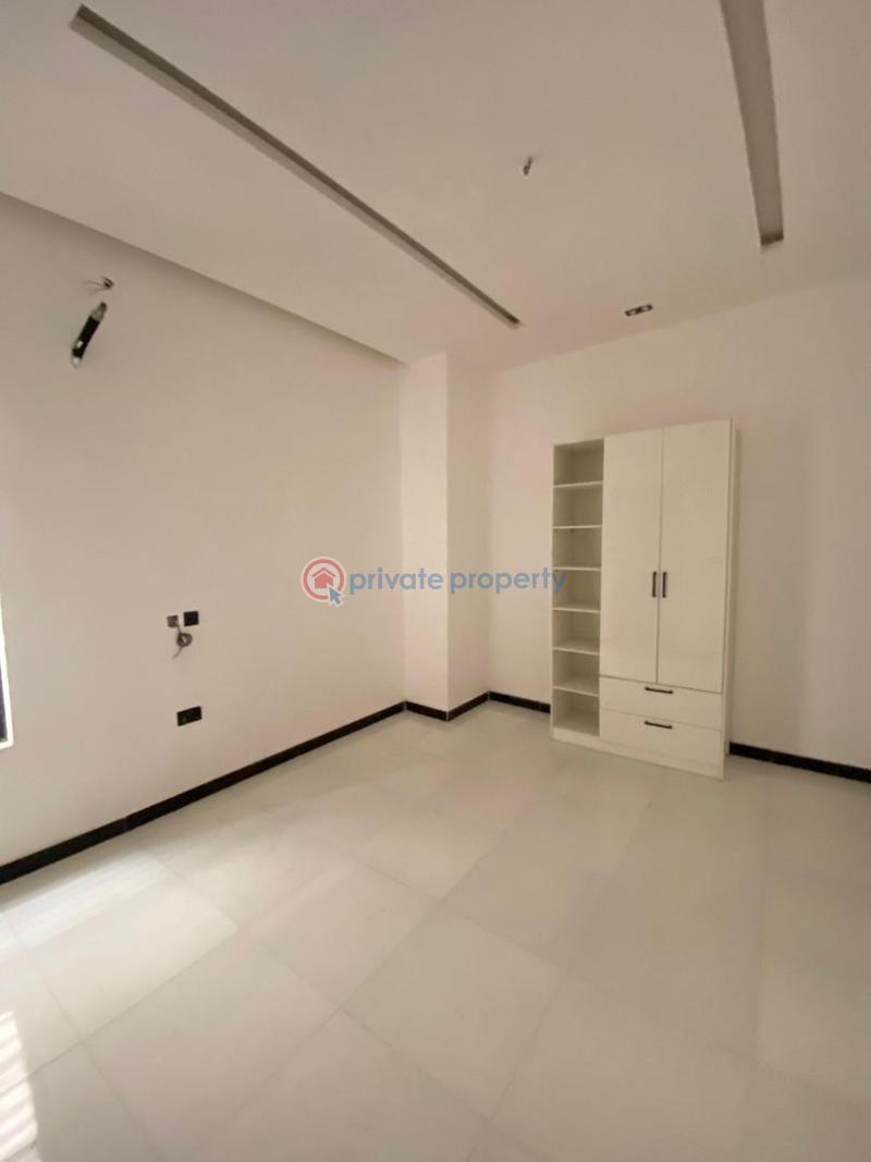 4 bedroom House For Sale Abraham Adesanya Ajah Lagos - 8