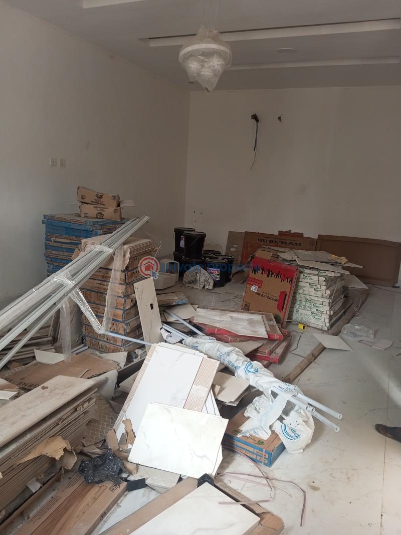 4 bedroom Terraced Duplex For Sale Estate Adeniyi Jones Ikeja Lagos - 10