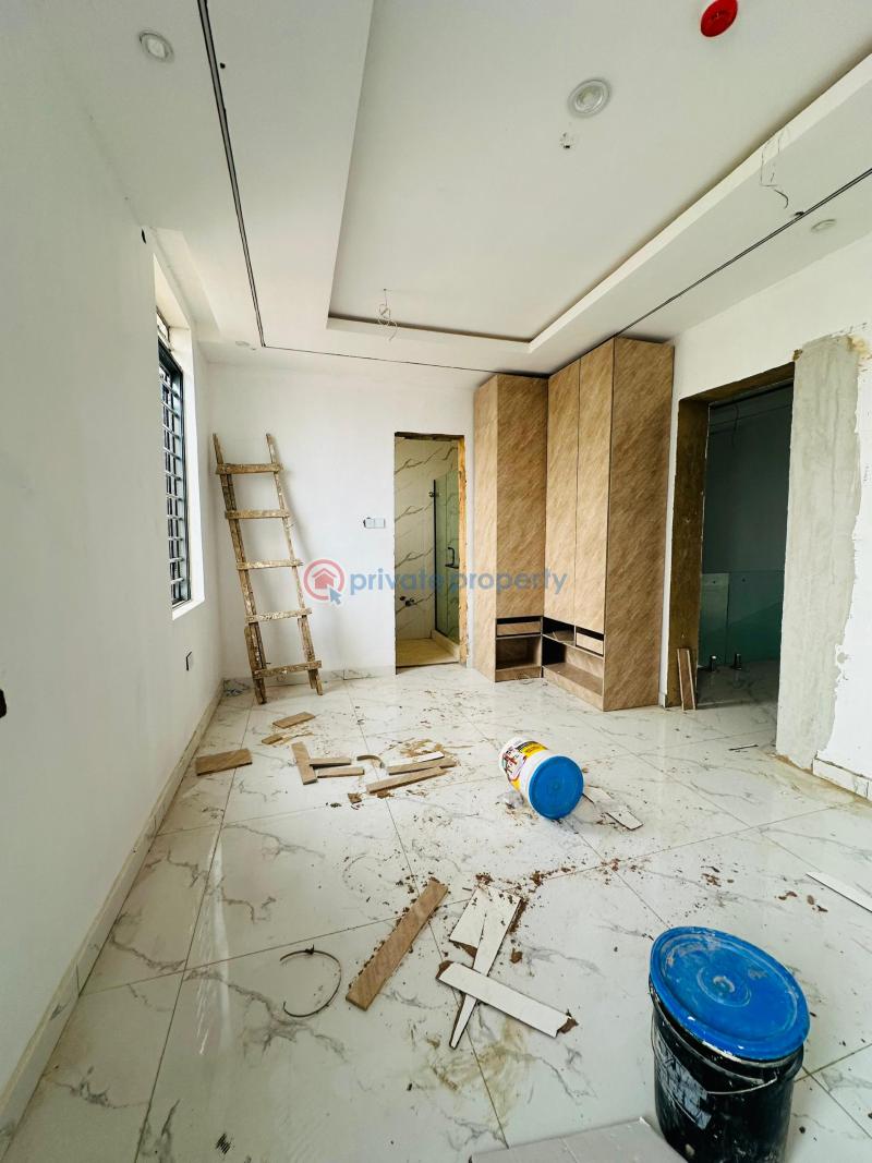 4 bedroom Terraced Duplex For Sale Estate Ogudu GRA Lagos - 3