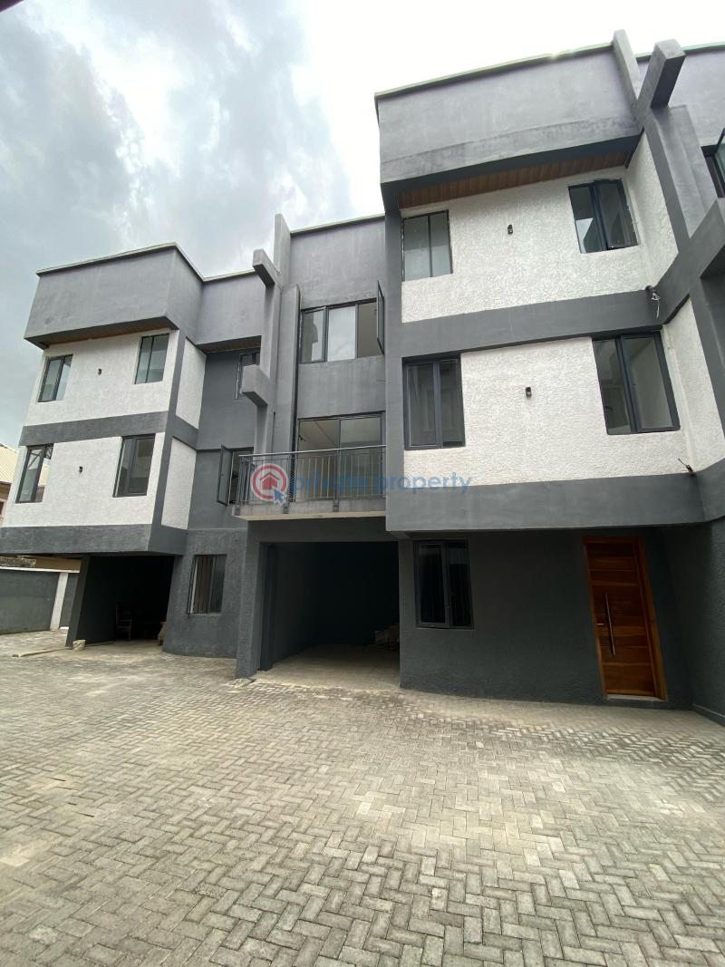 4 bedroom Townhouse For Rent French Colony Agungi Lekki Lagos - 0