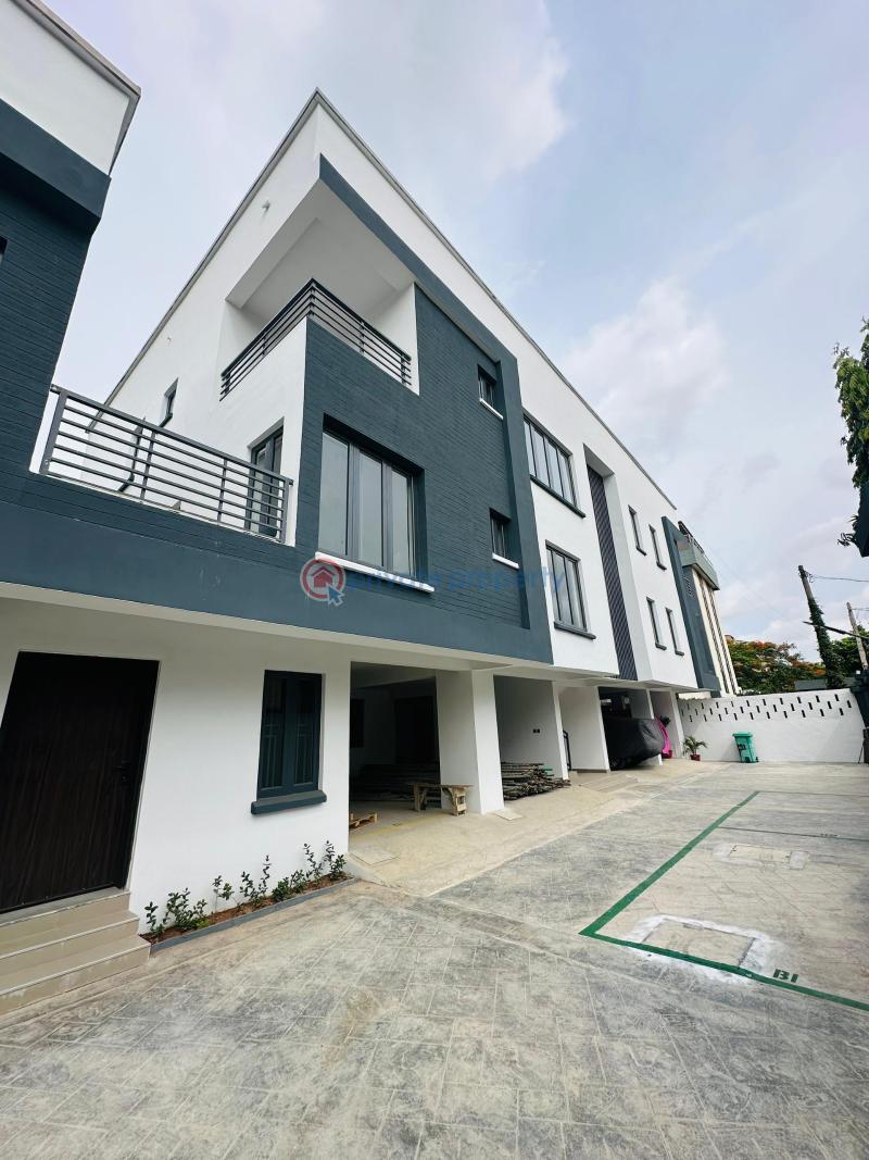 4 bedroom Block Of Flats For Sale Ilupeju Lagos - 0