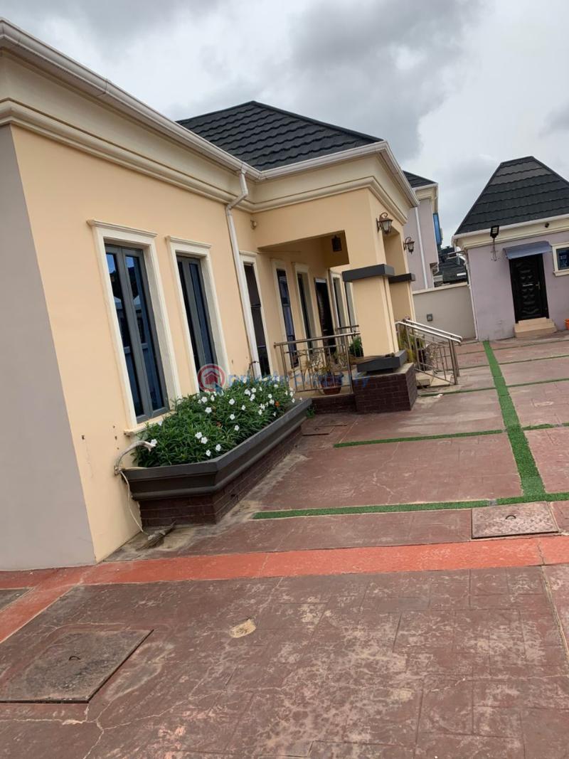 4 bedroom Bungalow For Sale Ore Ofe Estate Beside Heritage Estate Akala Express Ibadan Oyo - 7
