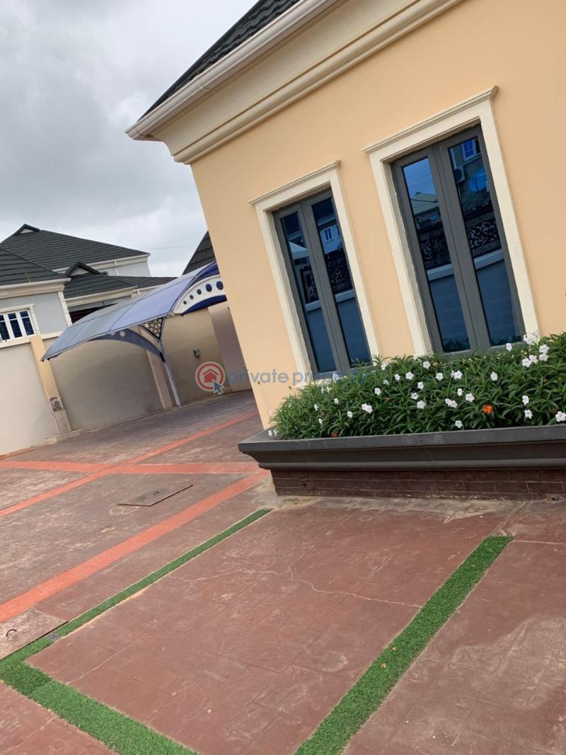 4 bedroom Bungalow For Sale Ore Ofe Estate Beside Heritage Estate Akala Express Ibadan Oyo - 1
