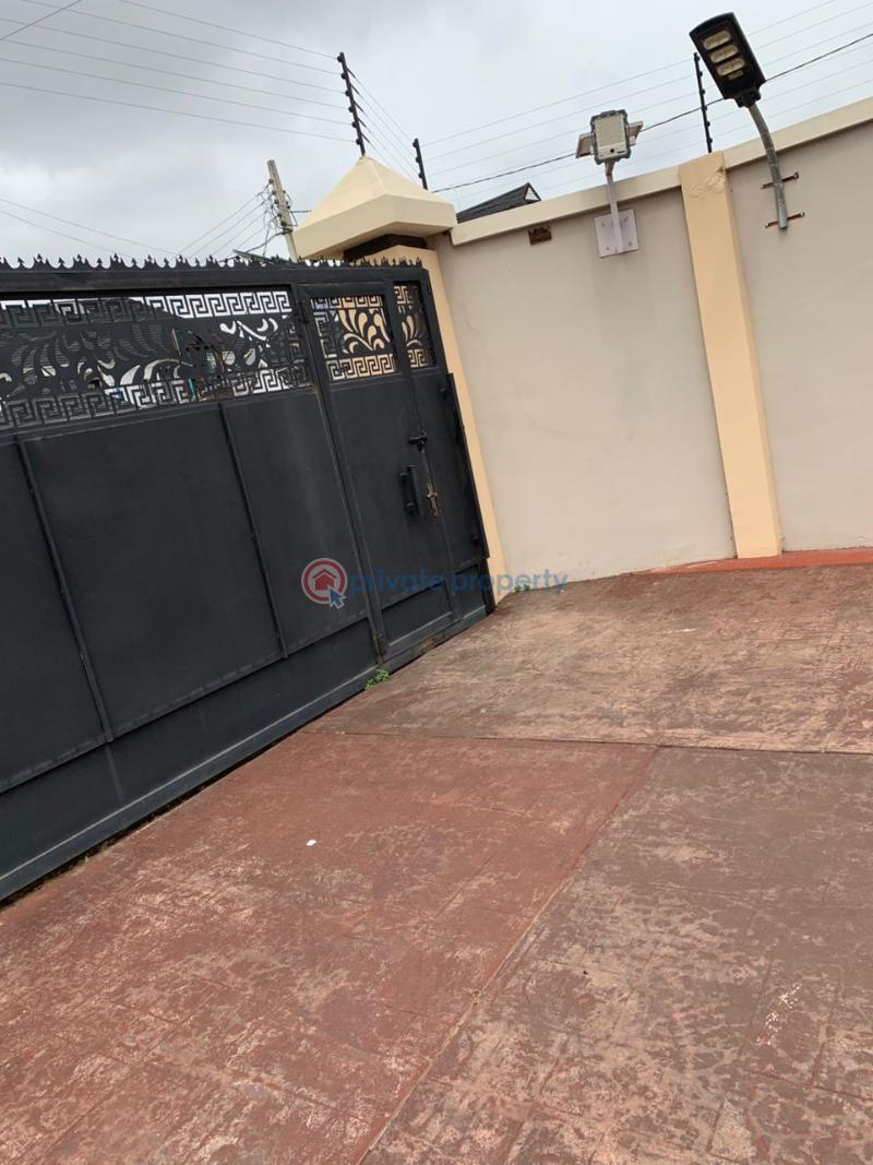 4 bedroom Bungalow For Sale Ore Ofe Estate Beside Heritage Estate Akala Express Ibadan Oyo - 0