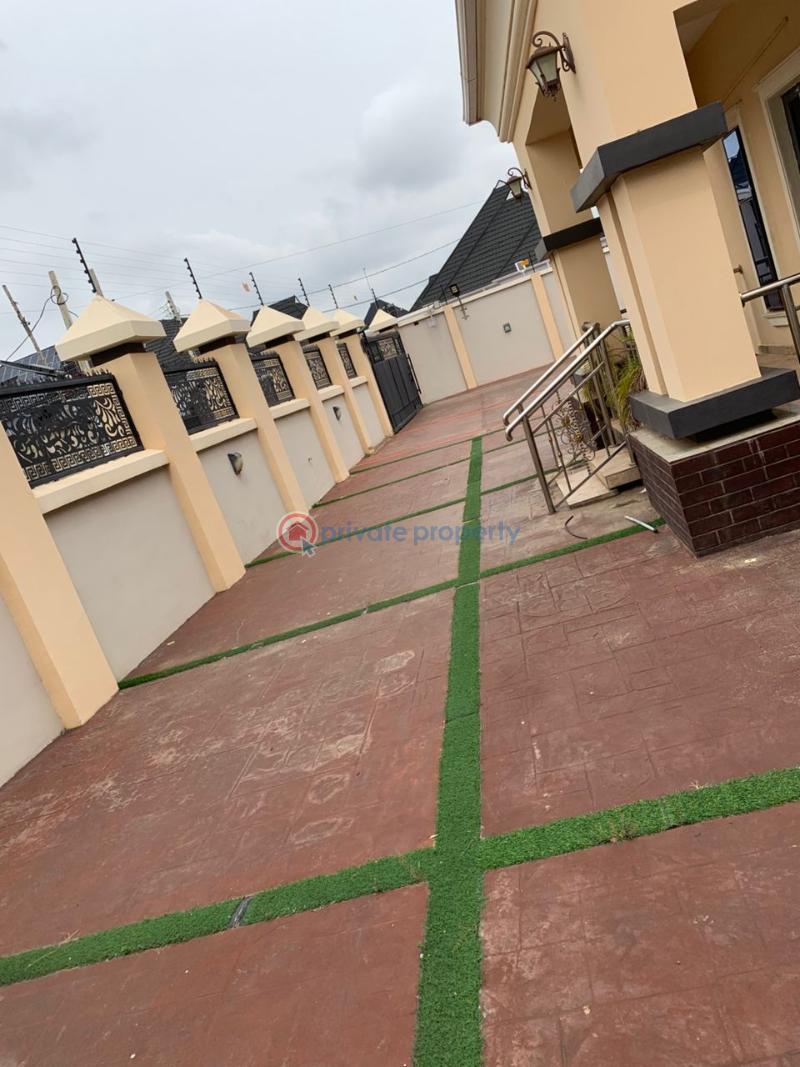 4 bedroom Bungalow For Sale Ore Ofe Estate Beside Heritage Estate Akala Express Ibadan Oyo - 10