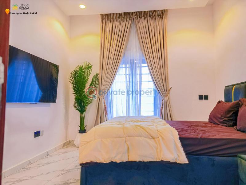 4bedroom bungalow with swimming pool - 12 4 bedroom Bungalow For Sale Elerangbe Eleran Igbe Ibeju-Lekki Lagos - 12