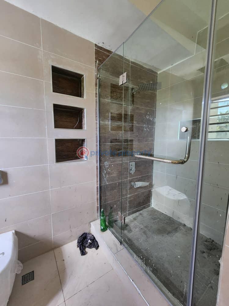 4bedroom detached duplex - 3 Detached Duplex For Sale Surulere Lagos - 3