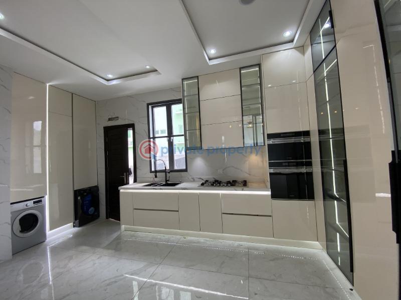 4 bedroom Detached Duplex For Sale Lekki Phase 1 Lagos - 9