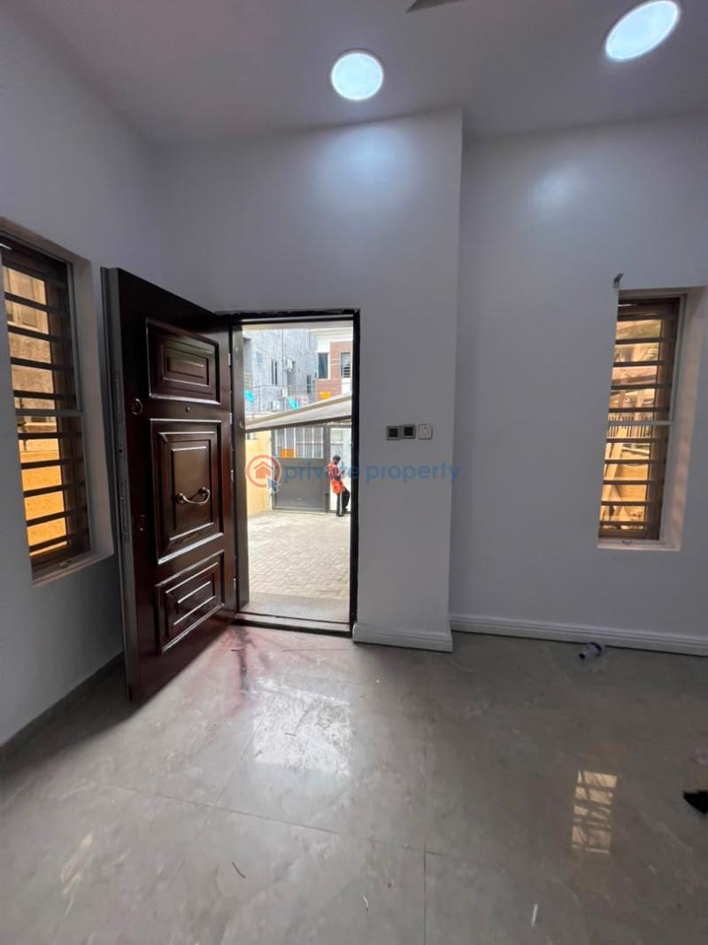 4 bedroom Detached Duplex For Rent Chevron Lekki Lagos. Chevron Drive Lekki Lagos - 4