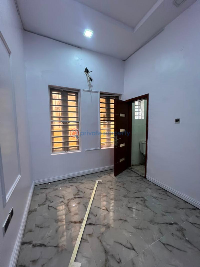 4 bedroom Detached Duplex For Rent Chevron Lekki Lagos. Chevron Drive Lekki Lagos - 2