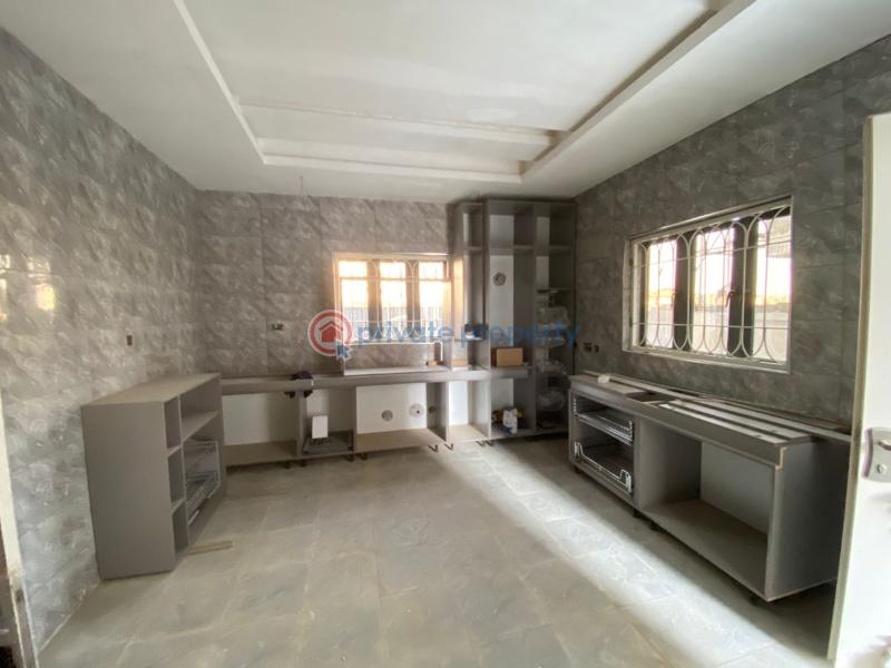 4 bedroom Detached Duplex For Sale Jahi Abuja Phase 2  - 5