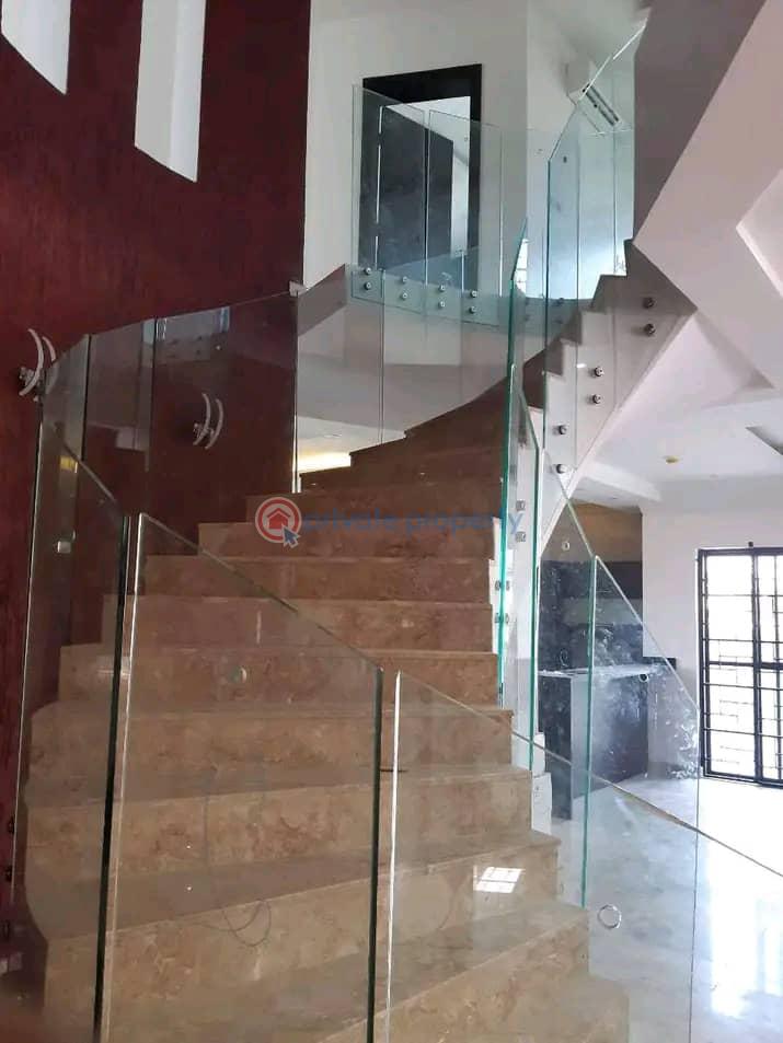 4bedroom detached duplex with pool and well maintained garden on plot of land measured 1040sqm - 4 4 bedroom Detached Duplex For Sale Nicon Town Lekki Ikate Elegushi Lekki Lagos - 4