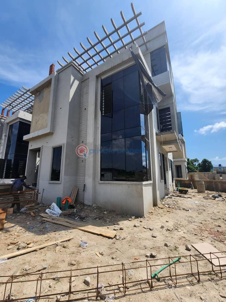 4bedroom detached duplex - 4 Detached Duplex For Sale Surulere Lagos - 4