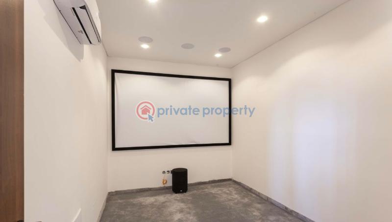 4 bedroom House For Sale Pinnock Estate Lekki Lagos - 2