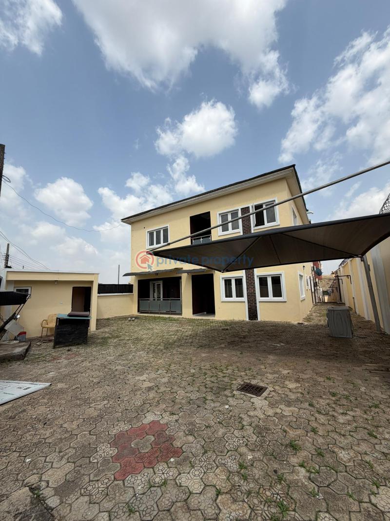 4 bedroom Detached Duplex For Sale Kolapo Ishola Gra Akobo Ibadan Oyo - 0