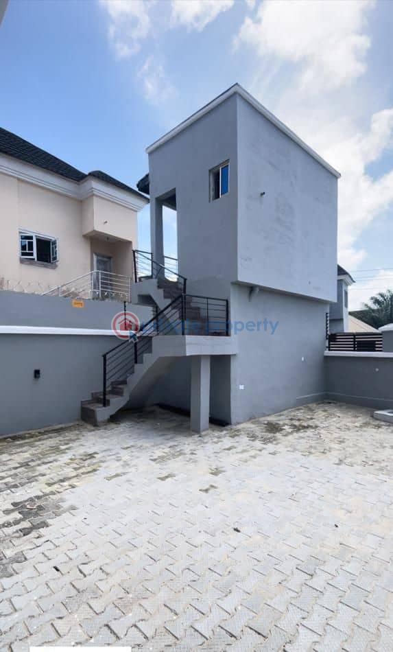 4 bedroom Maisonette For Sale Ogidan Lbs Sangotedo Ajah Lagos - 4