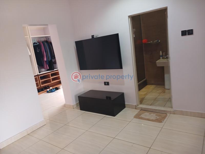 4 bedroom House For Sale Jericho, Gra Ibadan Oyo - 9
