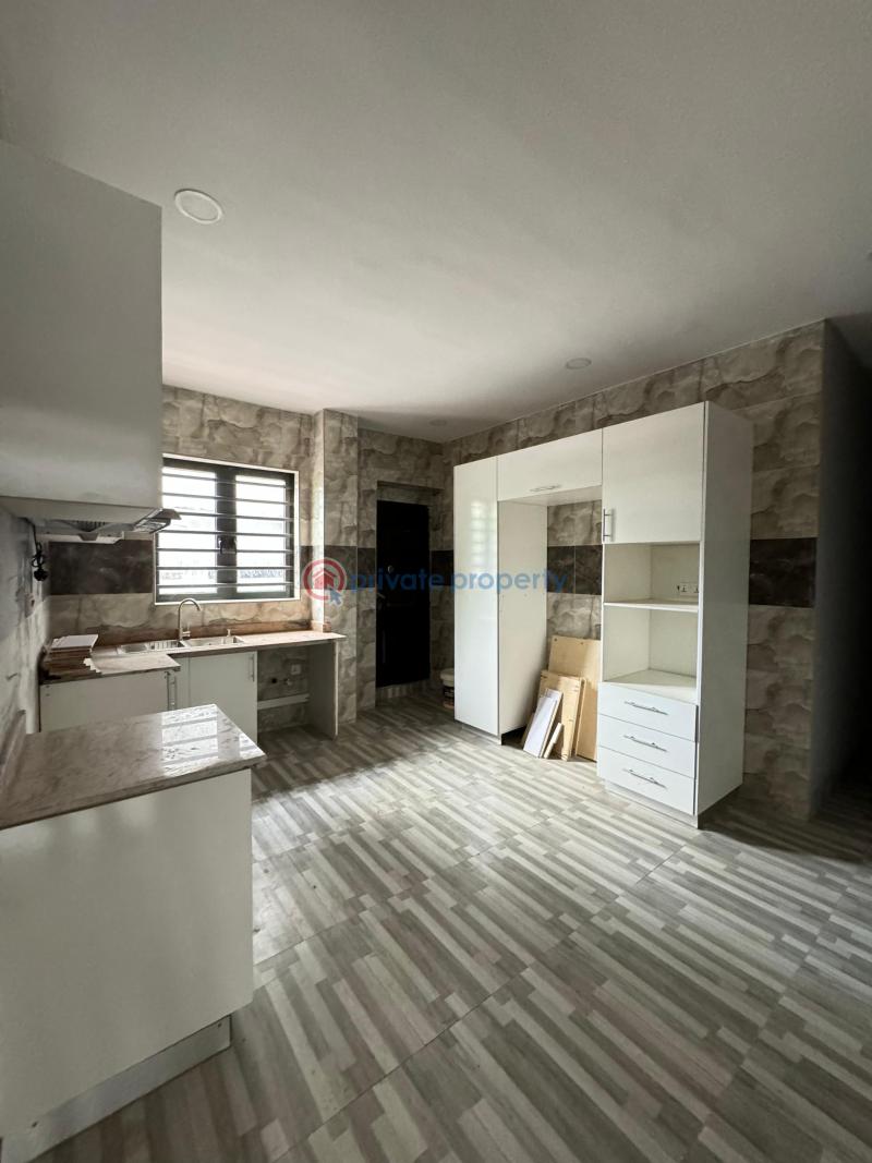 4 bedroom Detached Duplex For Sale Magodo Phase 2 Magodo Isheri Ikeja Lagos - 2