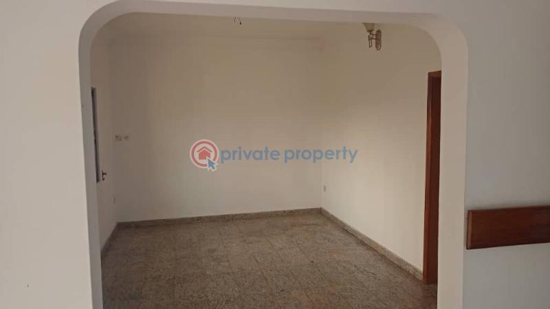 4bedroom duplex with bqs in a big fully detached (self compound) - 4 4 bedroom Duplex For Rent Iyaganku Gra Iyanganku Ibadan Oyo - 4