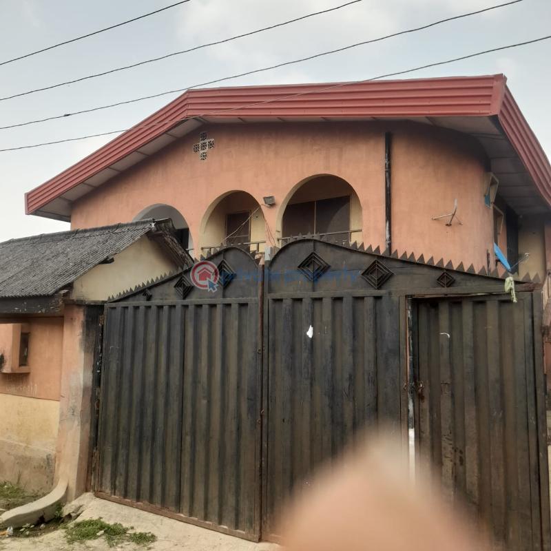 4 bedroom Bungalow For Sale Jibola Street Abule Egba Lagos - 4