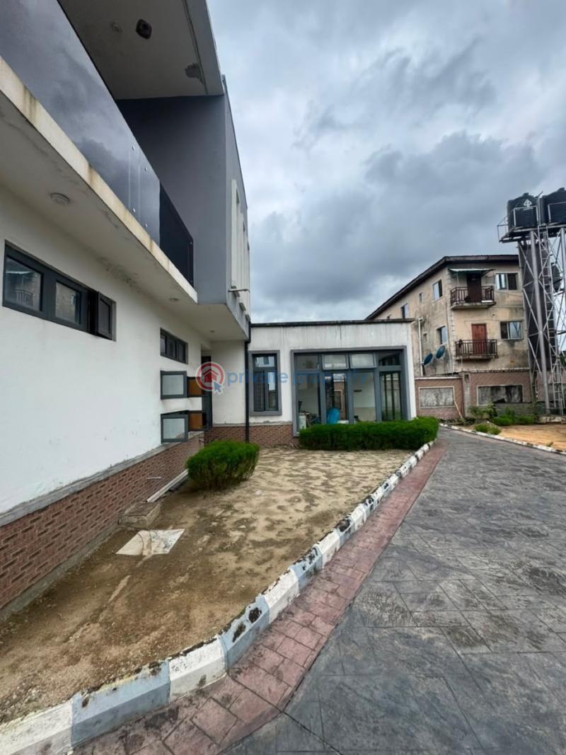 4 bedroom Detached Duplex For Sale Mercyland Extension Eliozu Port Harcourt Rivers - 9