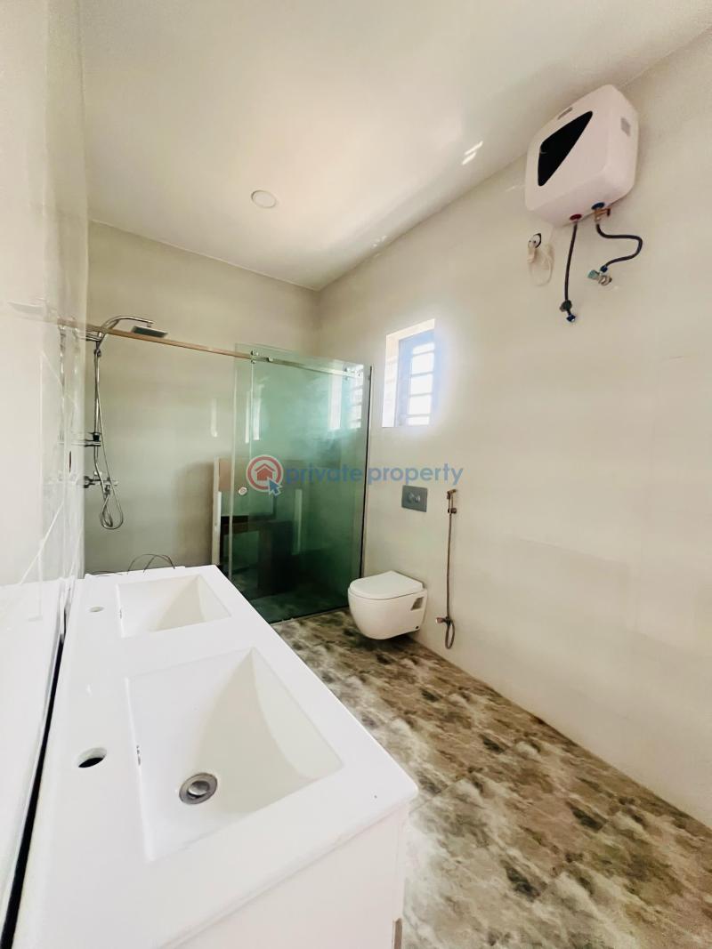 4 bedroom Detached Duplex For Sale Esta Opebi Ikeja Lagos - 4