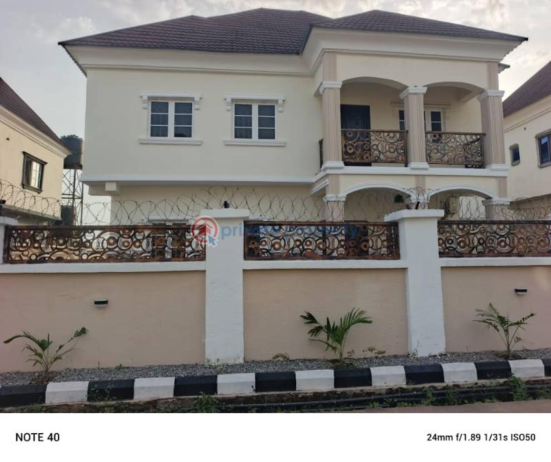 4 bedroom Detached Duplex For Rent Fully Detached 4bedrooms Duplex With Two Bq At The Back Rent Is 7,5m Lokogoma More On Video And Pictures Contact Me Wumba Abuja Phase 3 