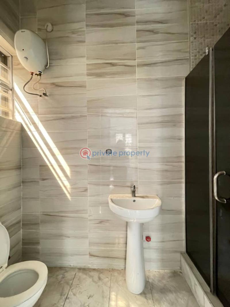 4 bedroom Detached Duplex For Sale Estate Ikota Lekki Lagos - 5