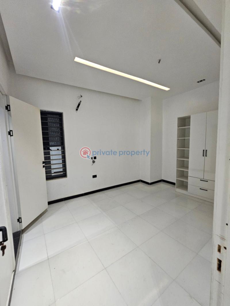 4 bedroom Duplex For Sale Abraham Adesanya Ajah Lagos - 13