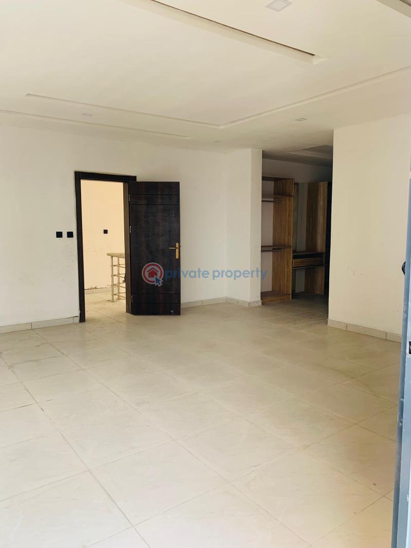 4 bedroom Detached Duplex For Sale Chevron Drive Lekki Lagos - 3