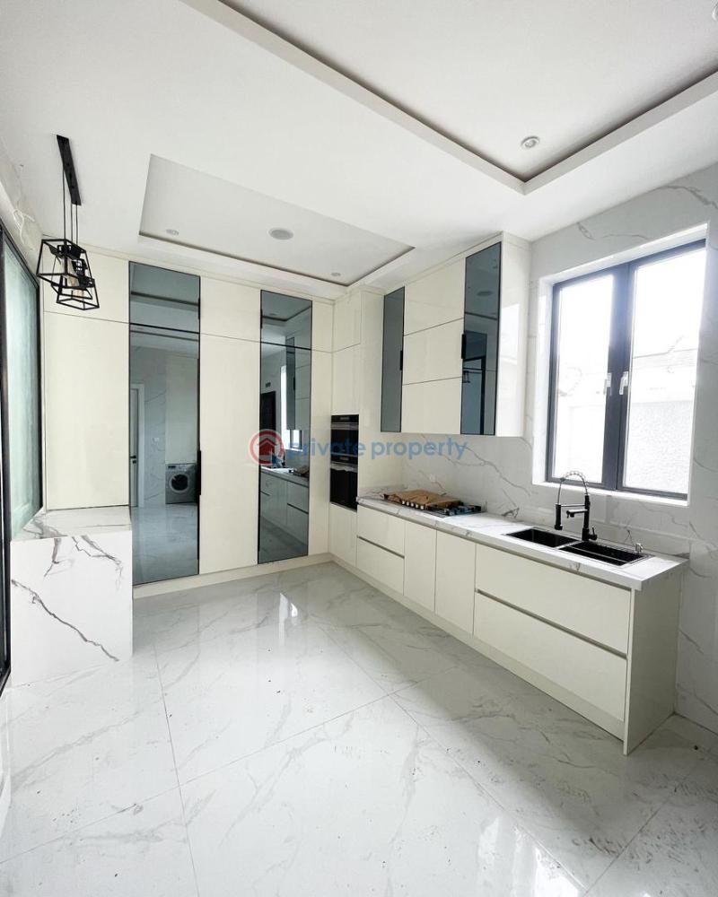 4 bedroom Detached Duplex For Sale Lekki Phase 1 Lagos - 3