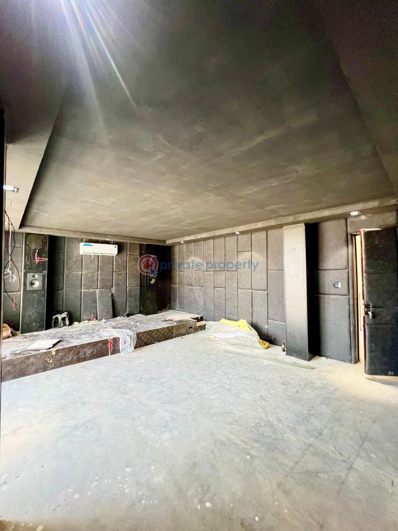 4 bedroom House For Sale Lekki Lagos - 1