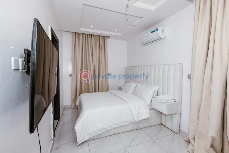 4bedroom - 1 4 bedroom Flat & Apartment Short let Lekki Phase 1 Lagos - 1