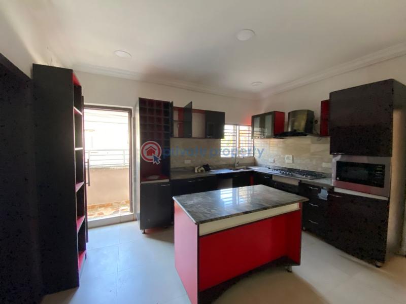 4 bedroom Penthouse For Rent Lekki Phase 1 Lagos - 3